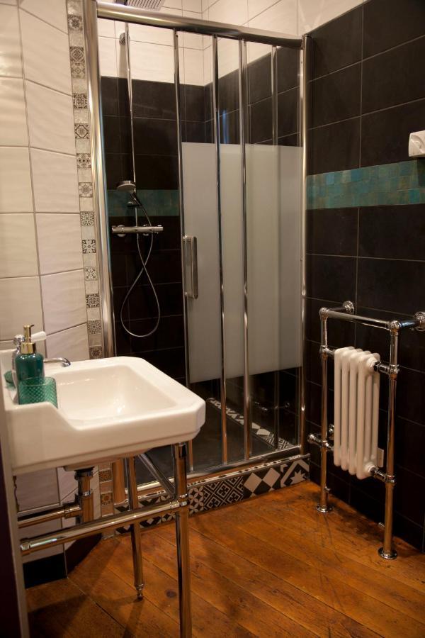 Bed and Breakfast L'Ancre Vive Charentay Exterior foto